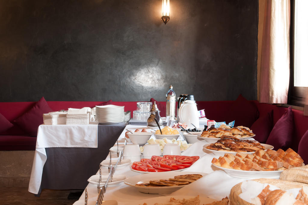 Dar Chamaa Hotell Tajda Exteriör bild
